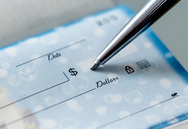 6 Cheque Cashing Guidelines for Beginners